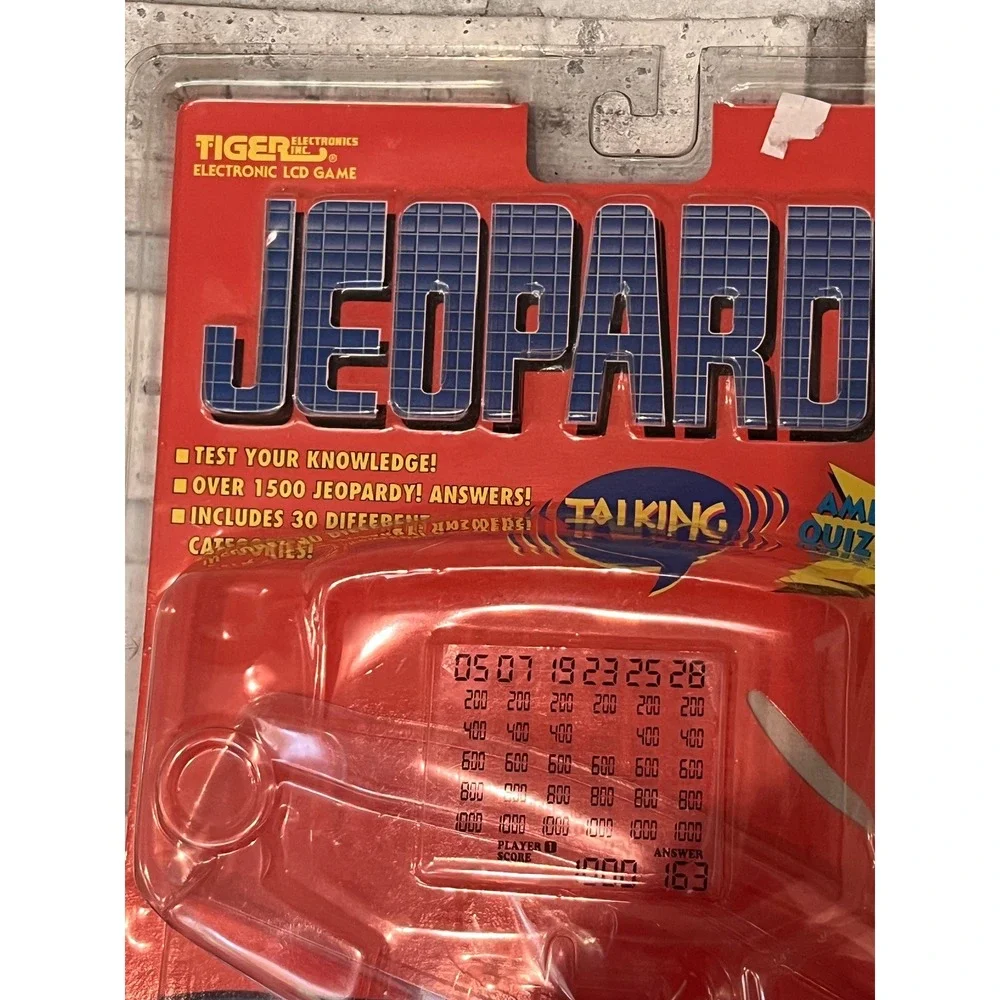 Tiger Handheld Jeopardy Electronic Trivia‎ Game